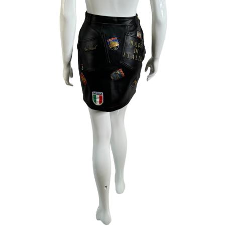 Moschino city patch mini skirt